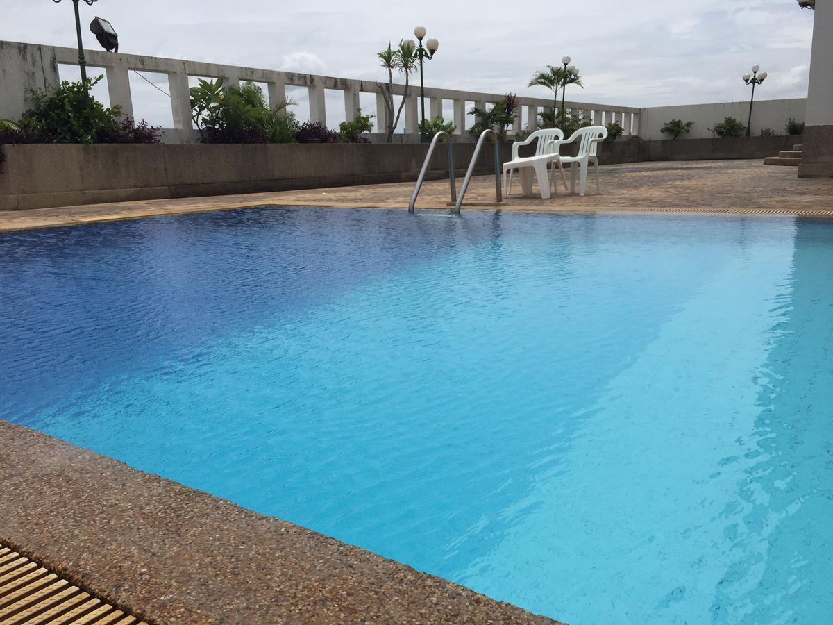Laithong Hotel Ubon Ratchathani Esterno foto