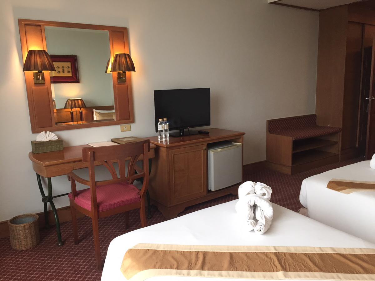 Laithong Hotel Ubon Ratchathani Esterno foto